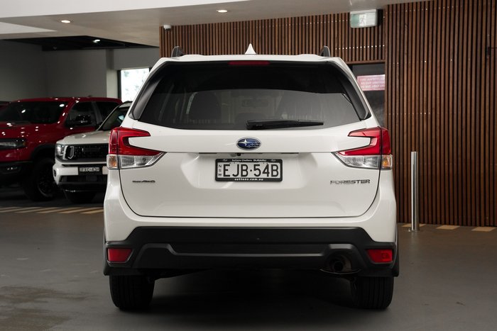 2020 Subaru Forester 2.5i