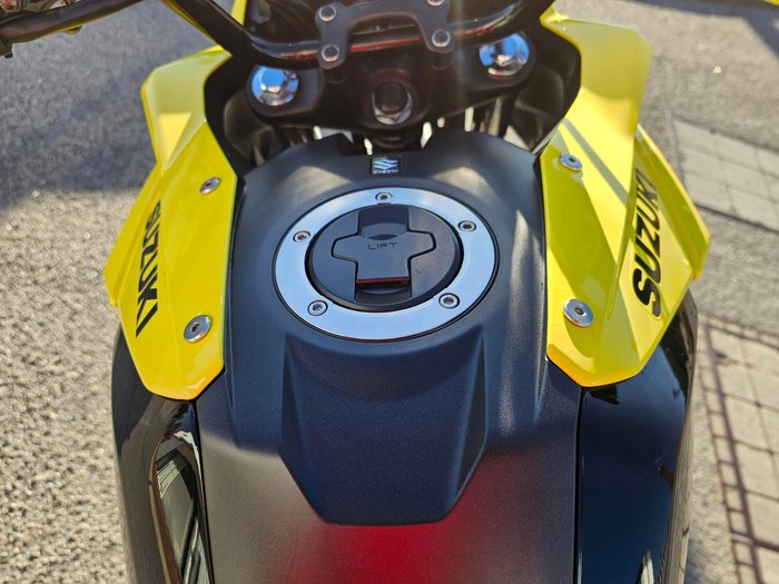 2024 S V-STROM 250SX Yellow