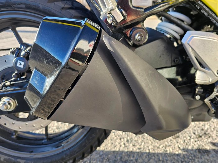 2024 S V-STROM 250SX Yellow