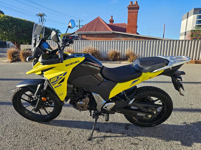 2024 S V-STROM 250SX Yellow