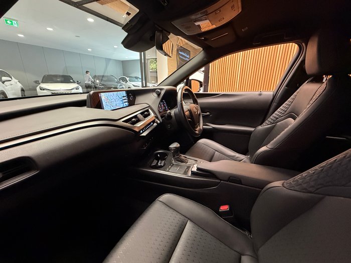 2019 Lexus UX200 Luxury 2.0L Petrol Auto CVT SUV