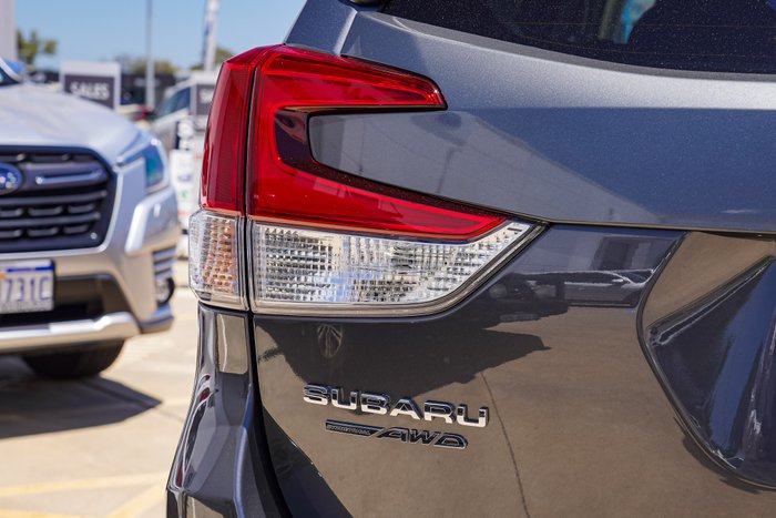 2025 Subaru Forester 2.5i