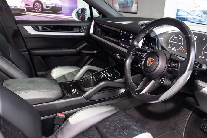 2023 Porsche Cayenne