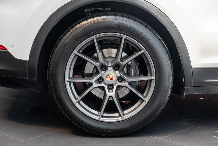 2023 Porsche Cayenne