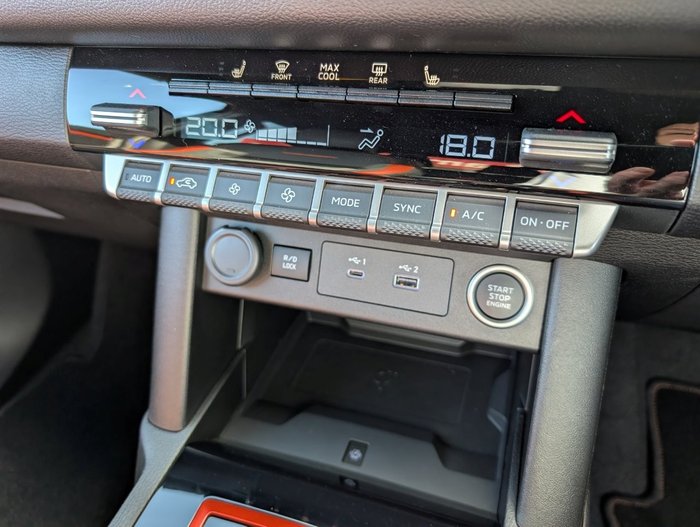 2026 NISSAN NAVARA PRO-4X