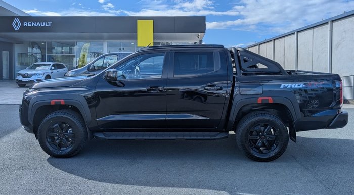 2026 NISSAN NAVARA PRO-4X
