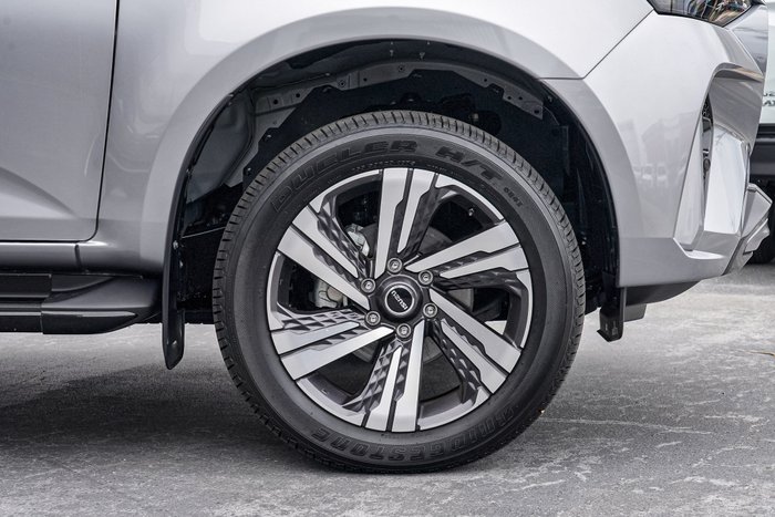 2025 Isuzu MU-X LS-T