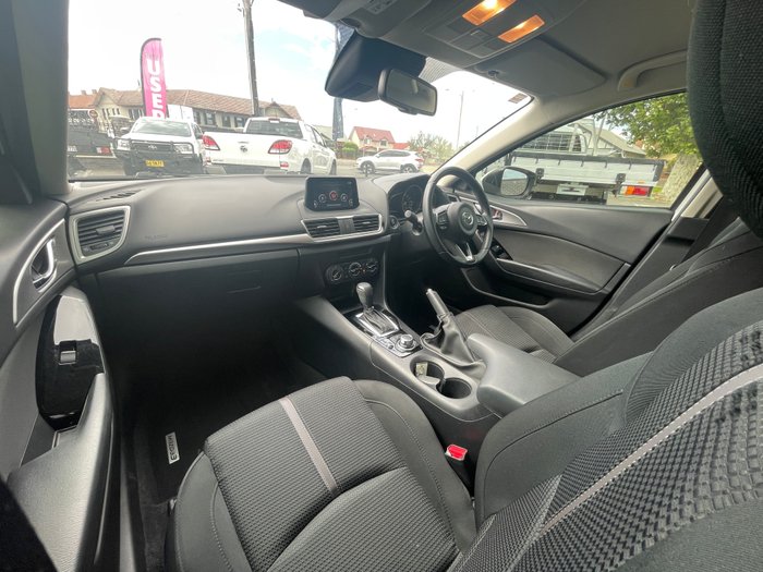 2017 MAZDA MAZDA3 MAXX