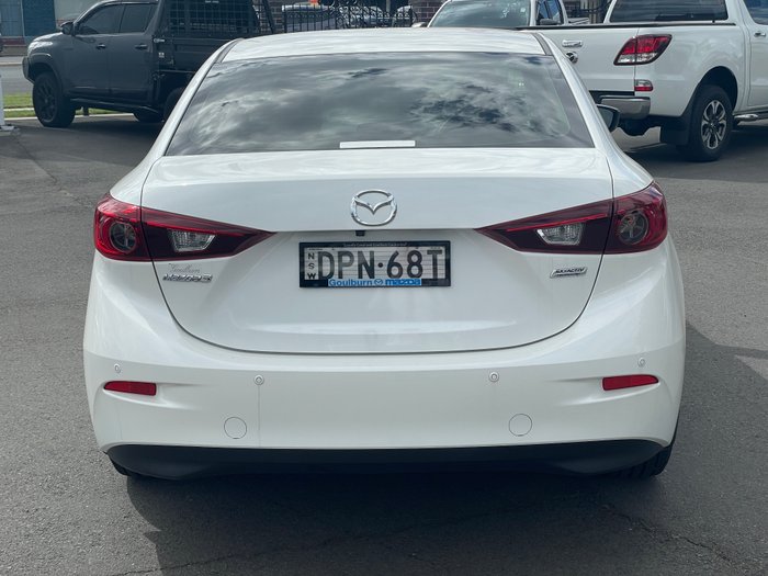 2017 MAZDA MAZDA3 MAXX