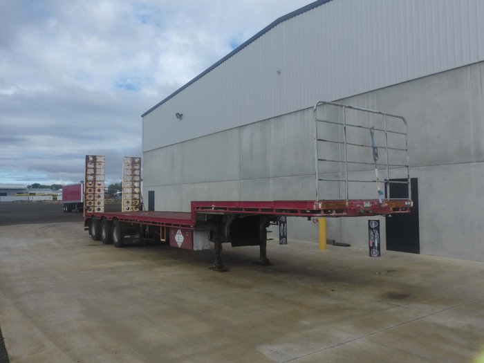 2009 Krueger 45FT Dropdeck with Ramps Road Train Lead