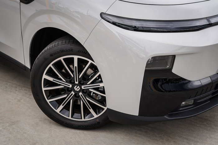2026 Leapmotor B10