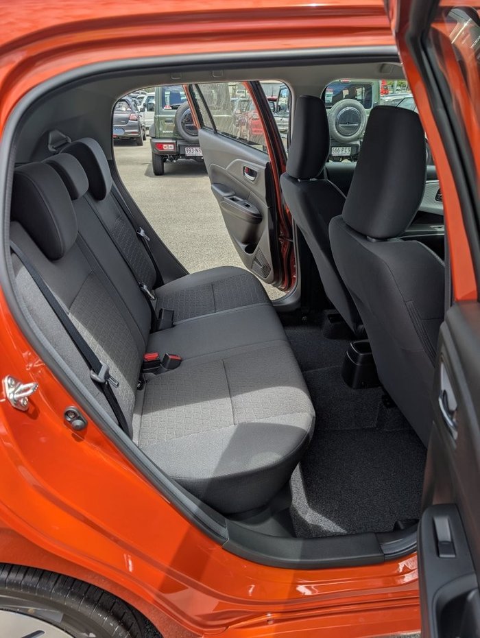 2025 SUZUKI SWIFT HYBRID GLX