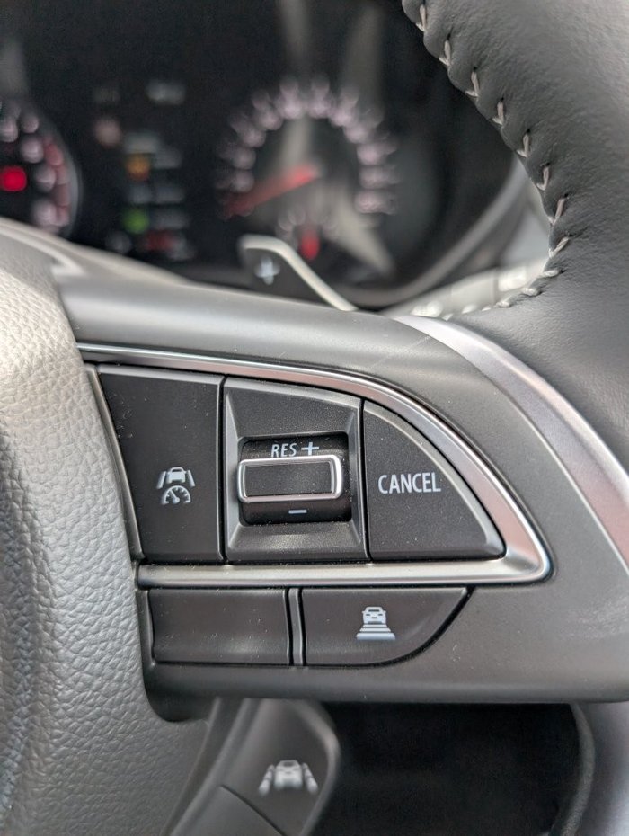 2025 SUZUKI SWIFT HYBRID GLX