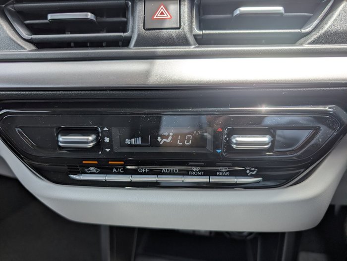 2025 SUZUKI SWIFT HYBRID GLX