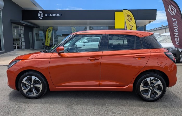 2025 SUZUKI SWIFT HYBRID GLX