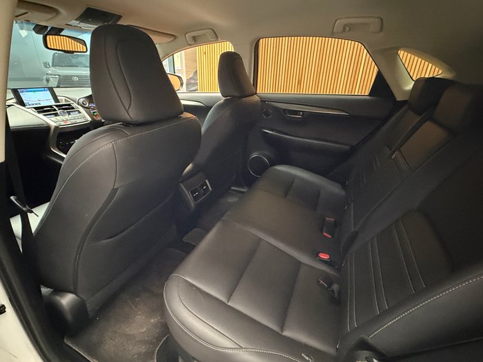 2016 Lexus NX300h Luxury 2.5L Hybrid CVT Wagon