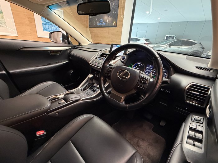 2016 Lexus NX300h Luxury 2.5L Hybrid CVT Wagon