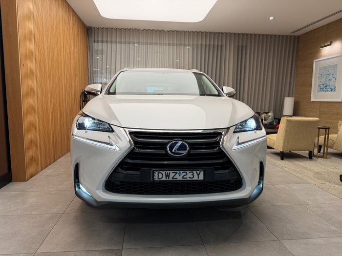 2016 Lexus NX300h Luxury 2.5L Hybrid CVT Wagon