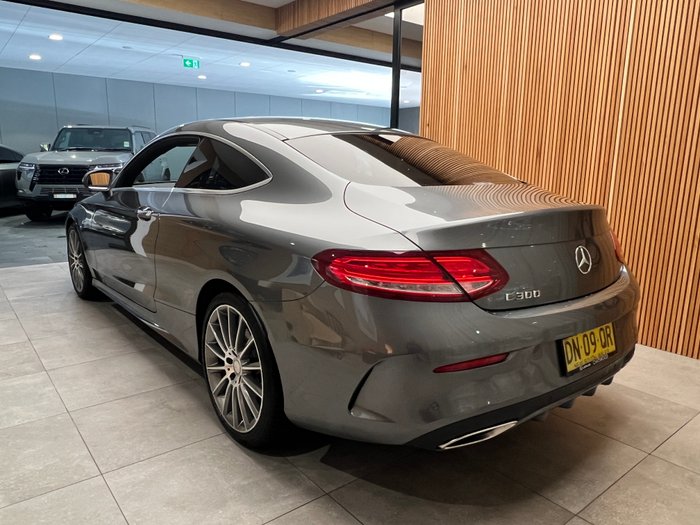 2016 MERCEDES-BENZ C300