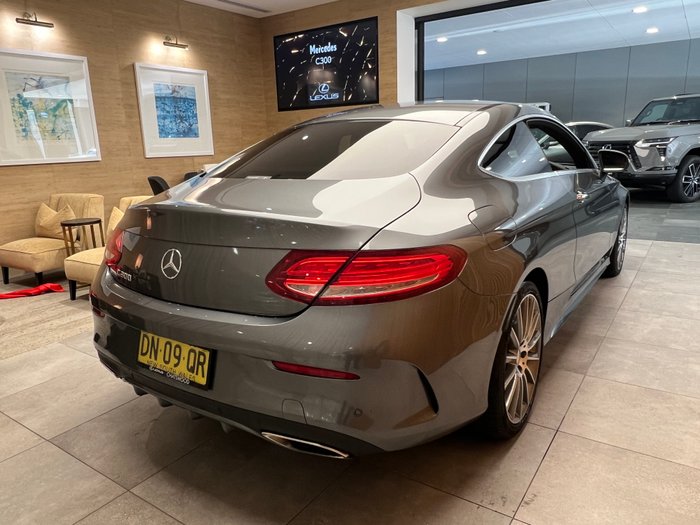 2016 MERCEDES-BENZ C300