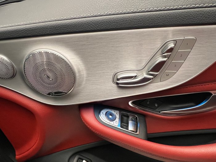 2016 MERCEDES-BENZ C300