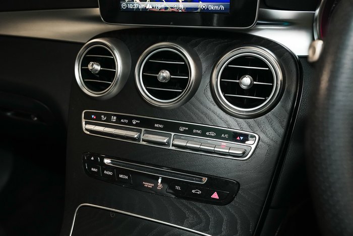 2019 Mercedes-Benz GLC-Class GLC250