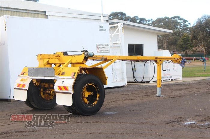 1981 Custom Pole Jinker Semi Trailer