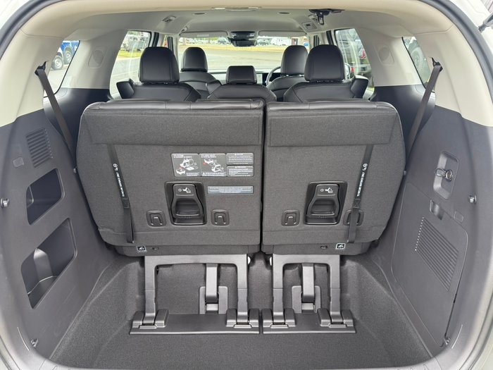 2025 Kia Carnival Sport