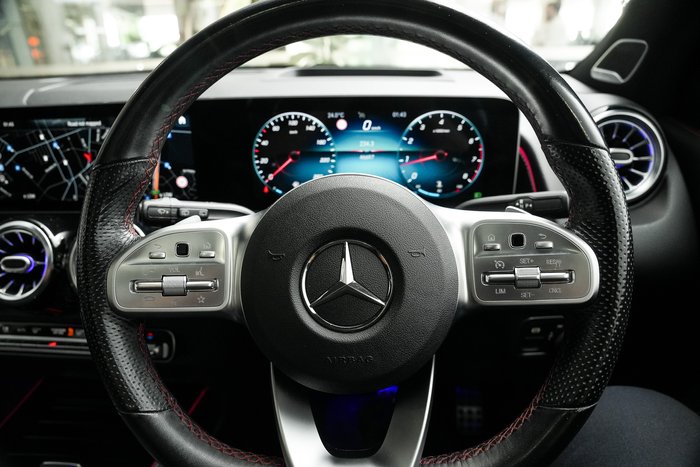 2021 Mercedes-Benz GLB-Class GLB200
