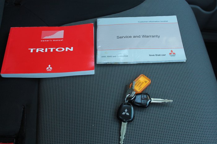 2014 Mitsubishi Triton GL