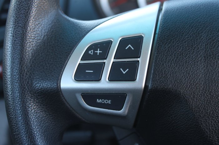 2014 Mitsubishi Triton GL