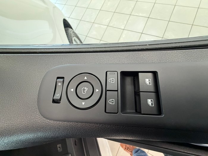 2026 Hyundai STARIA