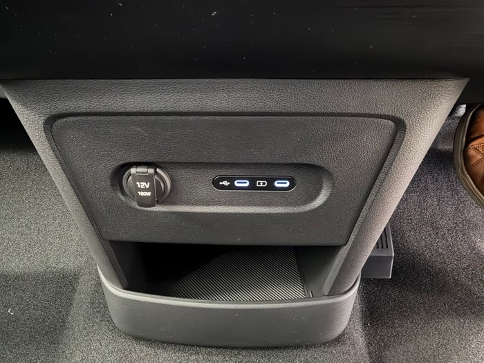 2026 Hyundai STARIA