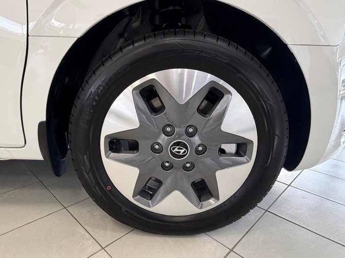 2026 Hyundai STARIA