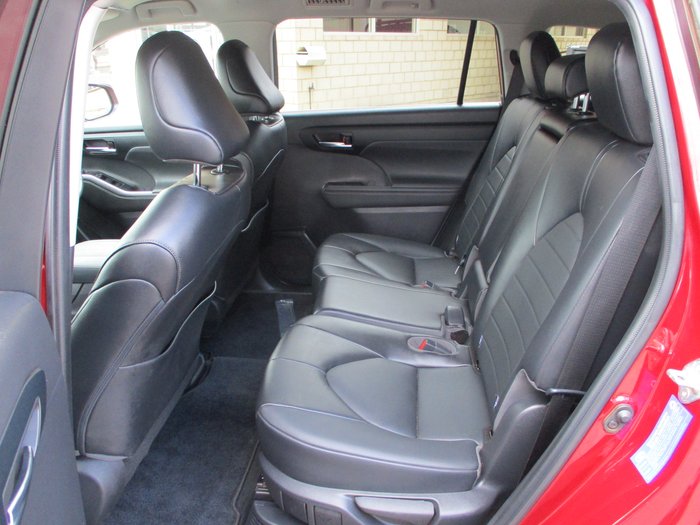 2021 Toyota Kluger GXL AXUH78R Red