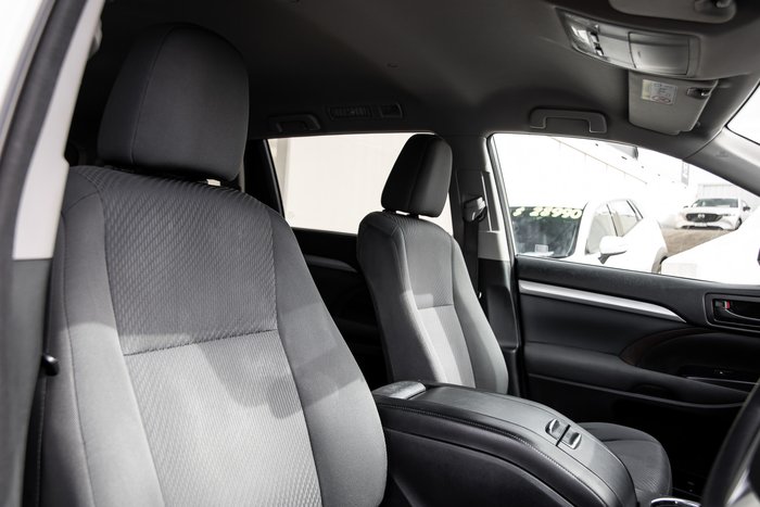 2017 Toyota Kluger GX
