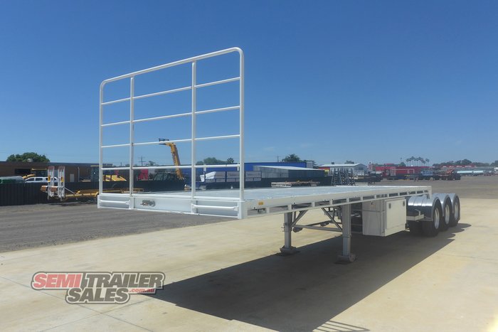 2009 Krueger 12 Pallet Flat Top A Trailer