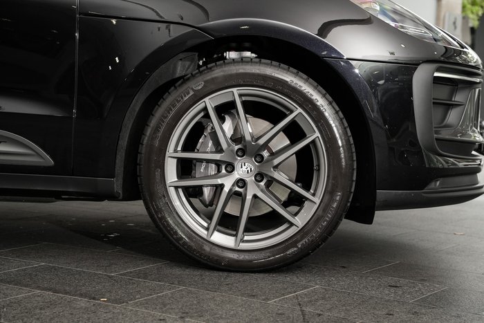 2024 Porsche Macan T 95B MY24 AWD BLACK