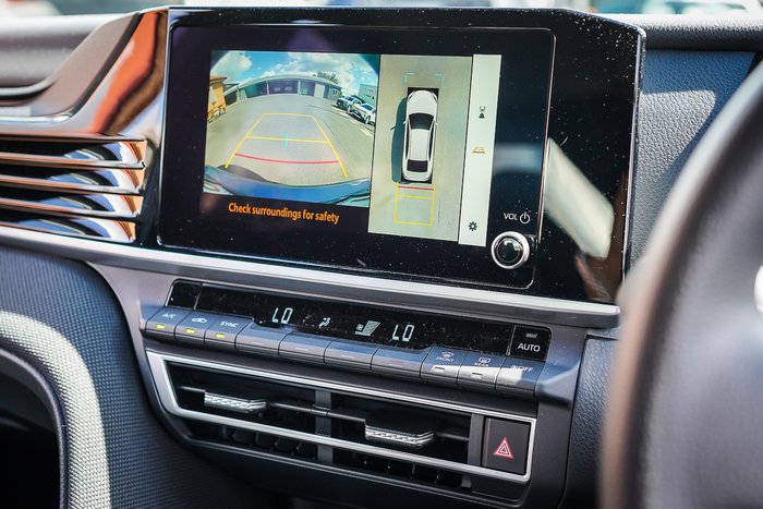 2025 Toyota CAMRY HYBRID Ascent