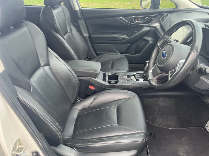 2017 SUBARU IMPREZA 2.0i-S (AWD)