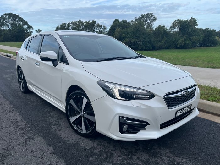 2017 SUBARU IMPREZA 2.0i-S (AWD)