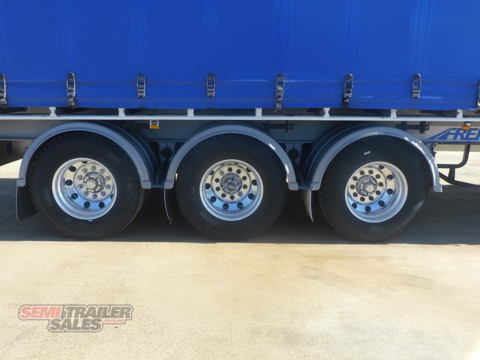 1999 Freighter Curtainsider B Double Set
