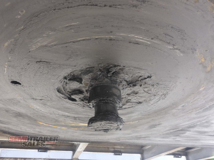 1999 Freighter Curtainsider B Double Set