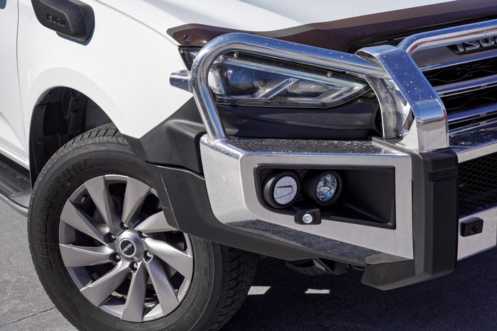 2022 Isuzu MU-X LS-U
