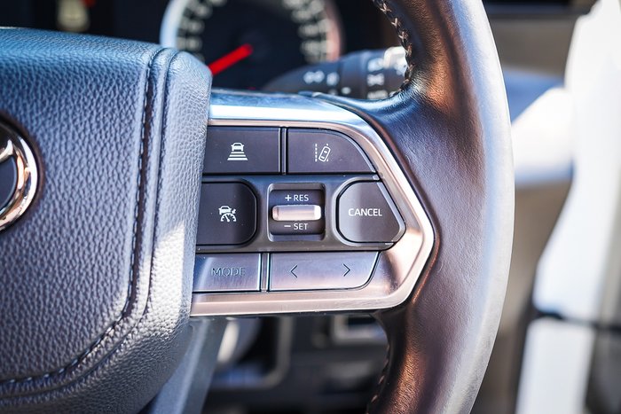 2023 Toyota LANDCRUISER GXL