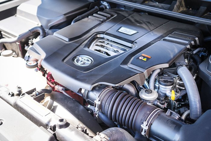 2023 Toyota LANDCRUISER GXL