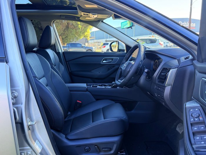 2026 NISSAN X-TRAIL