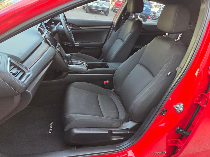 2017 HONDA CIVIC VTI RED