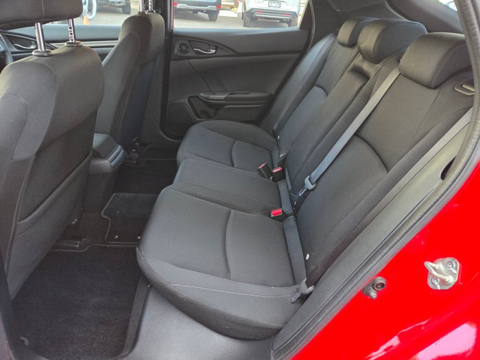 2017 HONDA CIVIC VTI RED