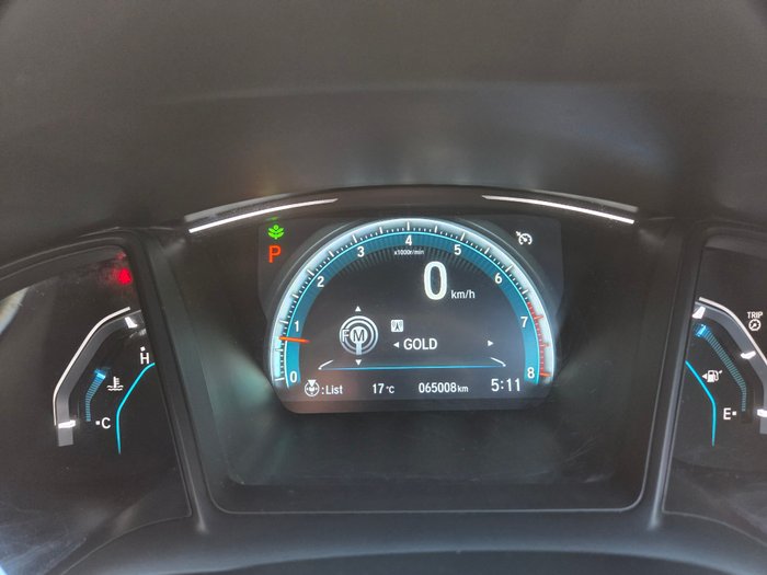 2017 HONDA CIVIC VTI RED